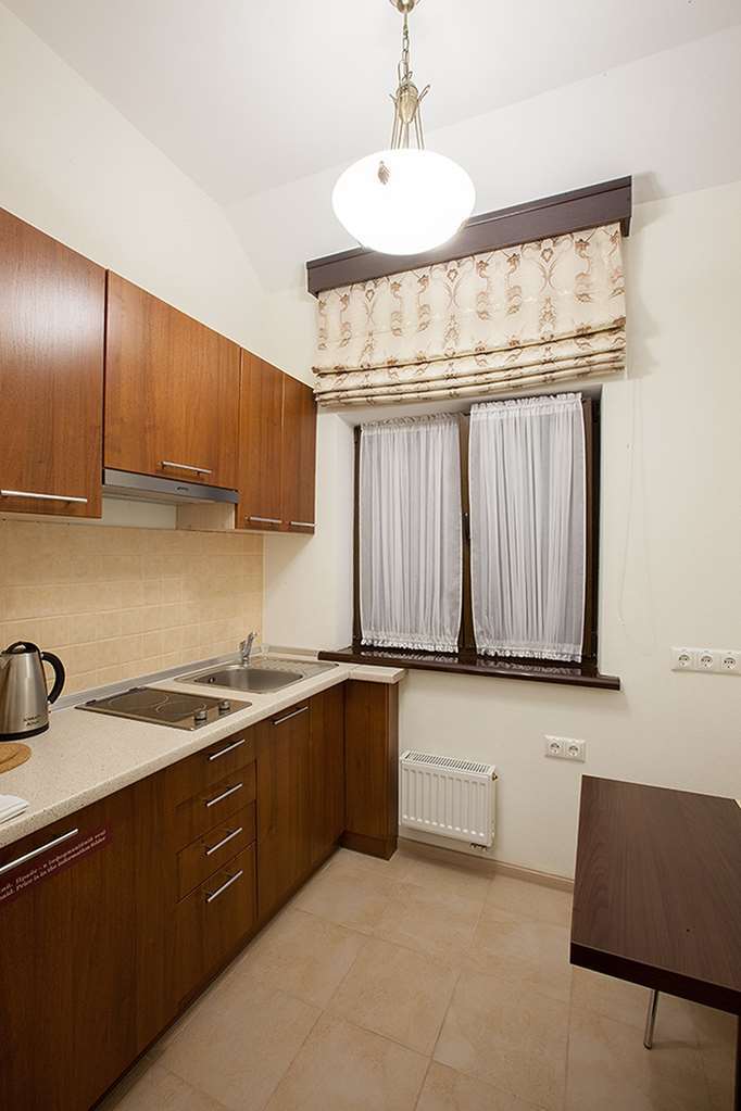 Park-hotel Kidev 4*