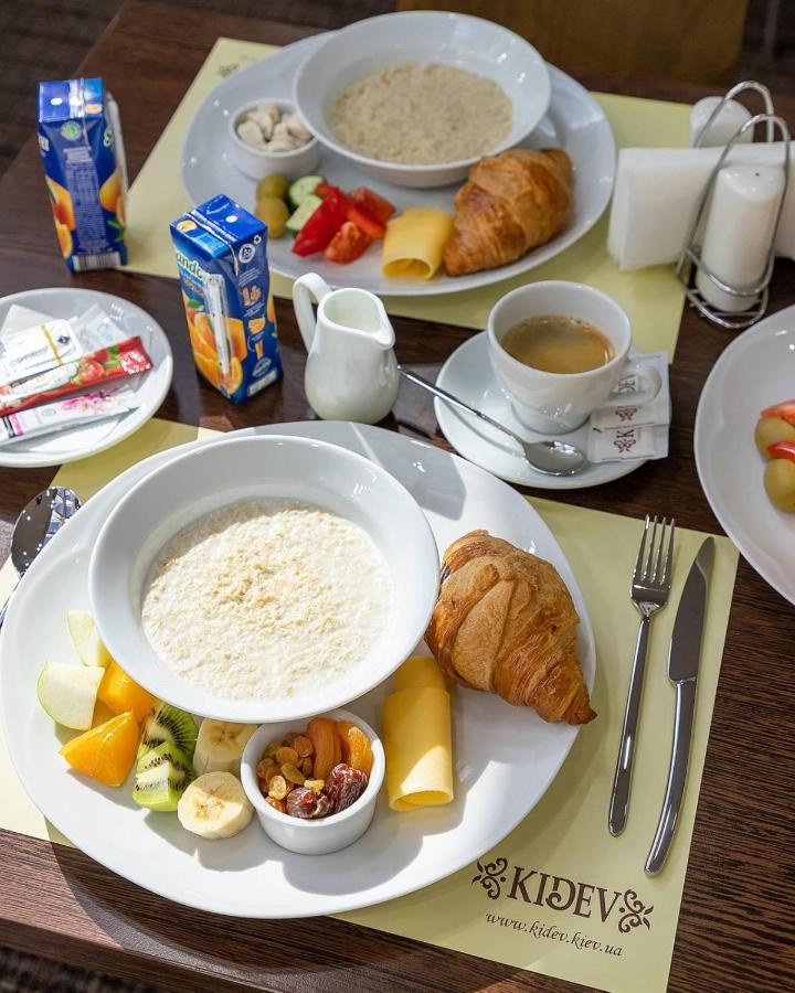 Готель Park-hotel Kidev